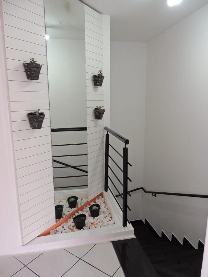 Positive Hostel Balneario Camboriu Bagian luar foto