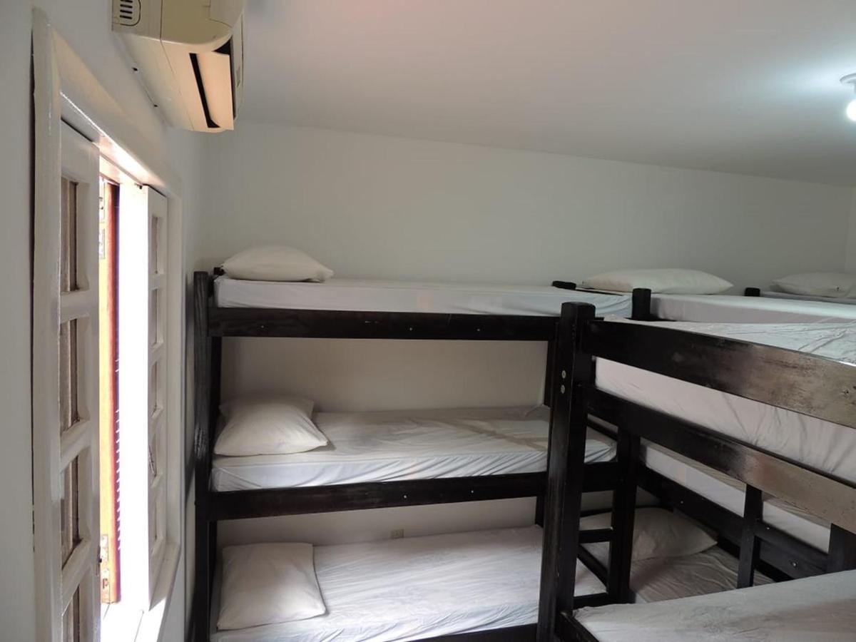 Positive Hostel Balneario Camboriu Bagian luar foto